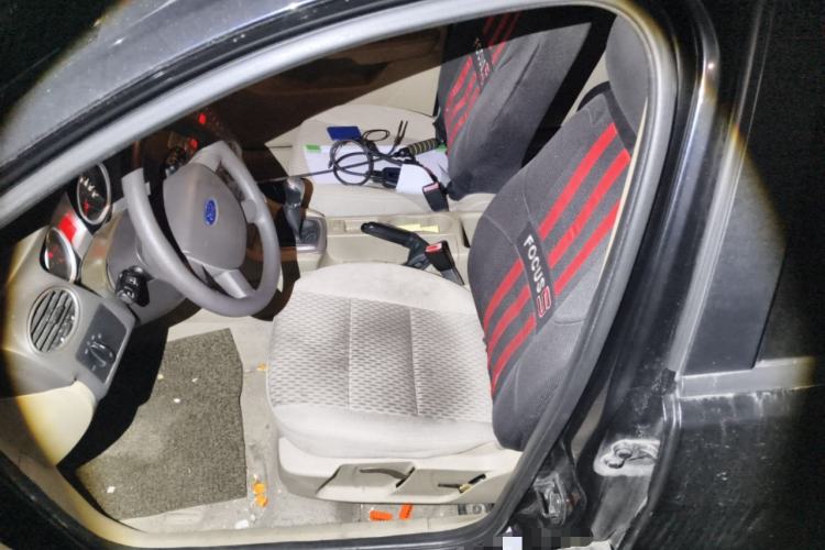 Used Ford Focus 2011 Sedan 1.8L Manual Comfort Model
