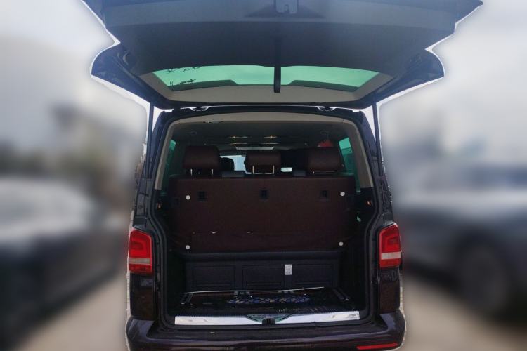 Used Volkswagen Multivan 
