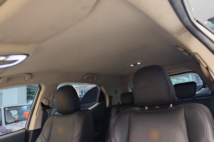 Used BYD Yuan 2016 1.5L Automatic Haoya Model Interior 1