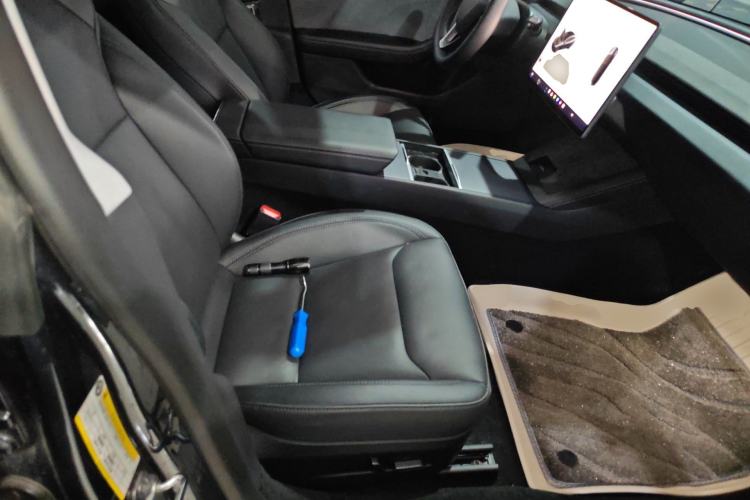 Used Tesla Model 3 2023 Rear-Wheel-Drive Version