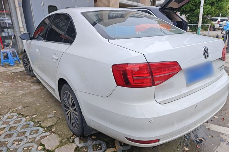 Used Volkswagen Sagitar 2016 230TSI 25th Anniversary Edition Rear Left 45 Deg