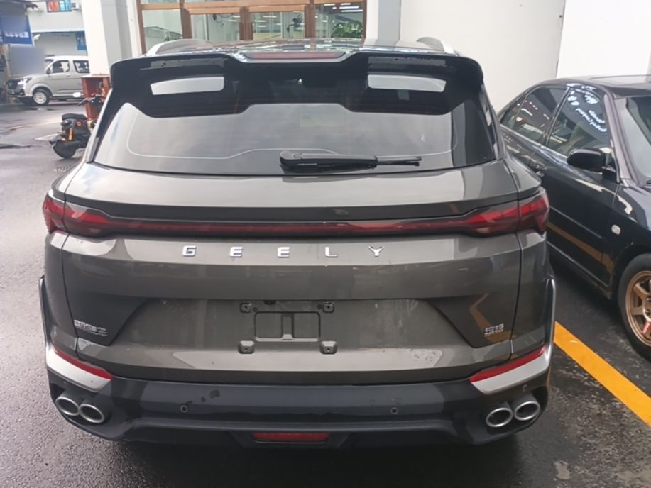 Geely Auto Coolray 2025 Bin Yue L 1.5T DCT Starlight Edition — снимка 5