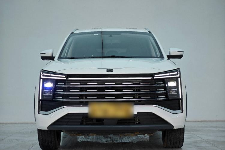 Used SOL X8 PLUS 2023 1.5 TGDI DCT Smart Edition 7-Seater