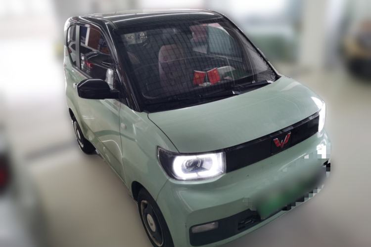 Used Wuling Hongguang MINIEV 2022 Macaron Fashion Model Lithium Iron Phosphate Front Right 45 Deg