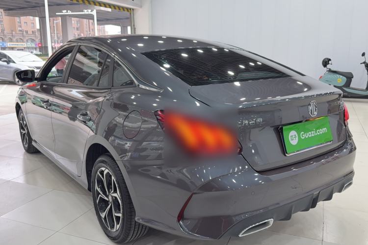 Used MG 5 2021 180 DVVT CVT Youth Luxury Edition
