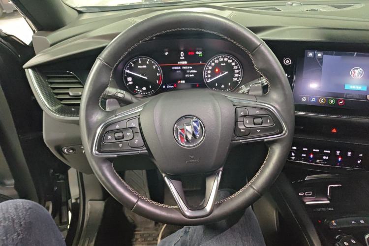 Used Buick Envision 2022 Encore Plus 652T Five-Seat Luxury Model Steering Wheel