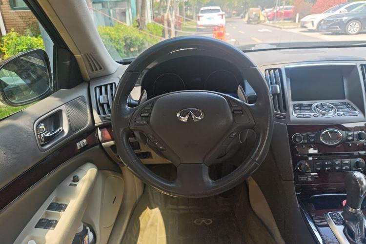 Used Infiniti G Series 2010 G25 Sedan Luxury Sport Edition Steering Wheel