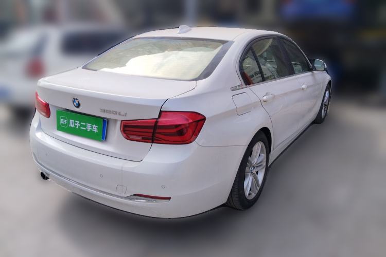 Used BMW 3 Series 2016 320Li Ambition Model
