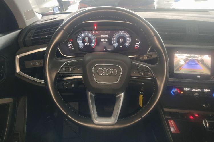 Used Audi Q3 2020 35 TFSI Ambition Dynamic Edition
