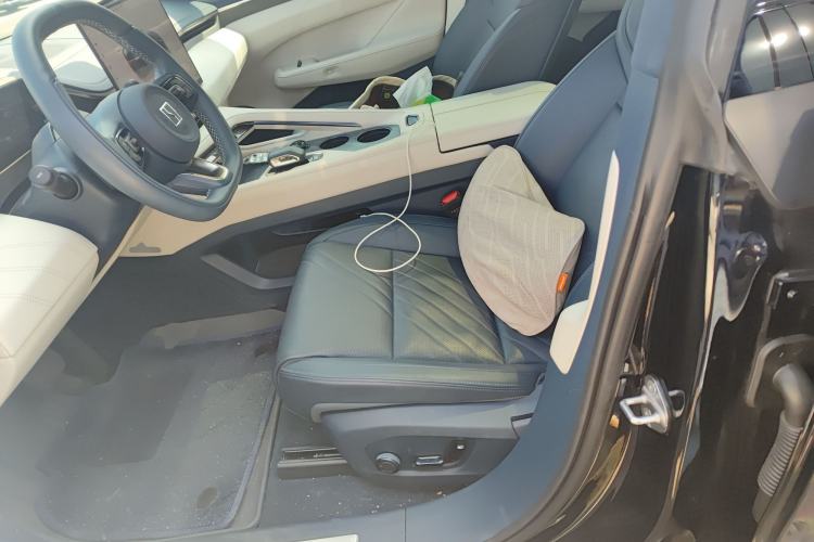 Used Zeekr 001 2025 WE Edition 95 kWh All-Wheel Drive