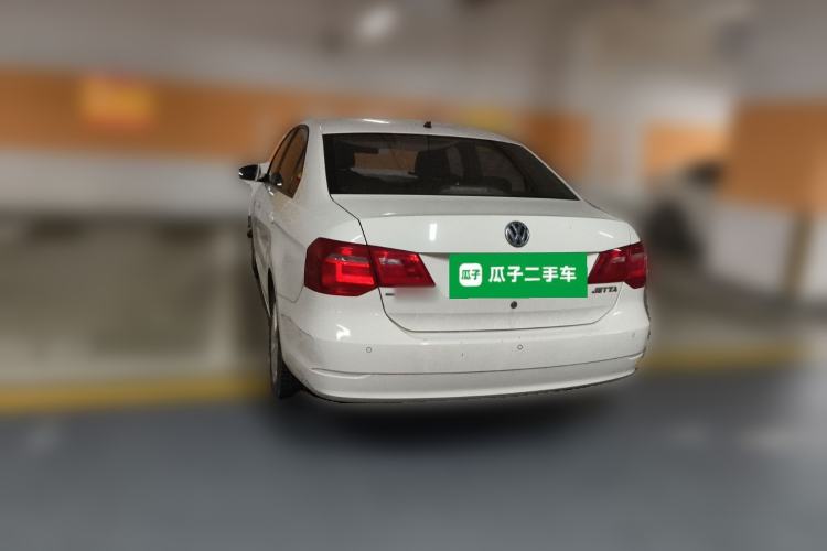 Used Volkswagen Jetta 2015 Value Edition 1.6L Automatic Comfort Version Rear Left 45 Deg