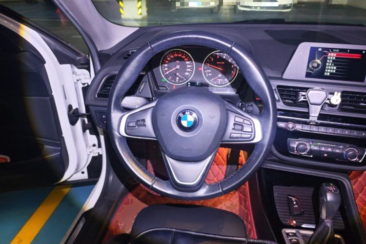Used BMW 1 Series 2017 118i Sport Edition Steering Wheel