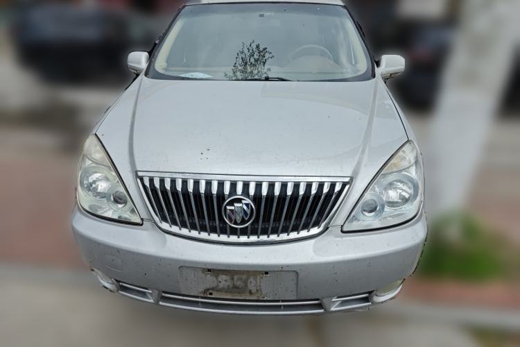 Used Buick GL8 2014 2.4L Classic Edition Front