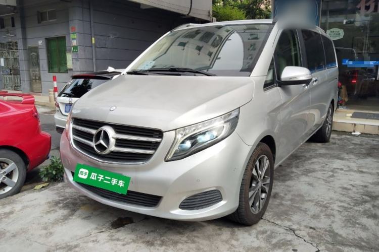 Used Mercedes-Benz V-Class 2017 V 260 Avantgarde Edition