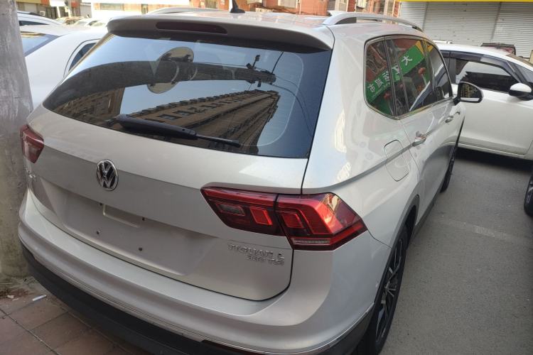 Used Volkswagen Tiguan L 2019 330TSI Automatic Two-Wheel Drive Smart Luxury Version China V Emission Standard