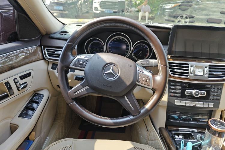 Used Mercedes-Benz E-Class 2015 E 200 L Steering Wheel