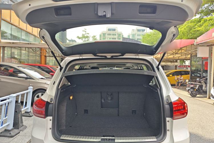 Used Volkswagen Tiguan 2015 1.8TSI Automatic Two-Wheel Drive Luxury Model