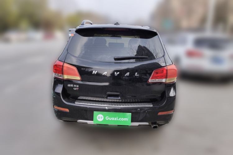 Used Haval H6 2015 Upgraded Model 1.5T Manual Two-Wheel Drive Elite Version