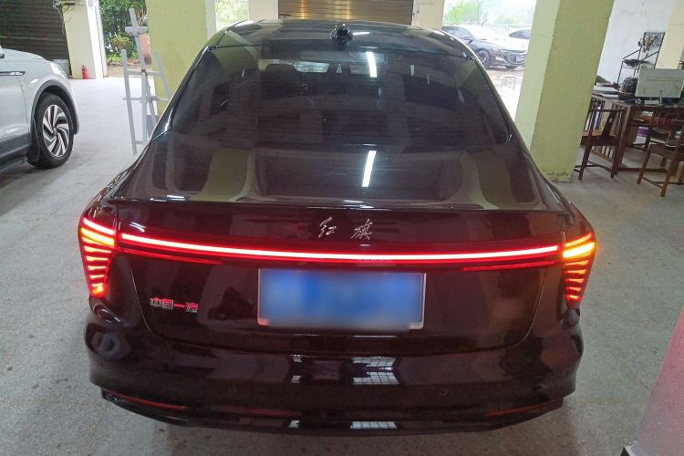 Used Hongqi H5 2025 1.5T DCT Xuan Ying Edition Rear
