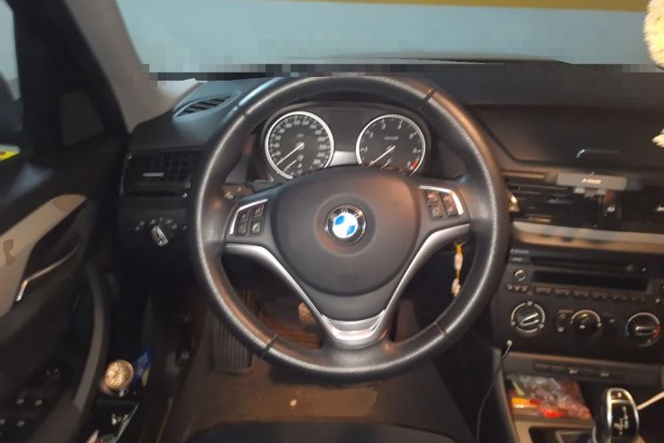 Used BMW X1 2014 sDrive18i Fashion Model