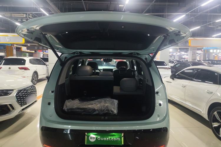 Used Zeekr MIX 2025 Intelligent Driving Version
