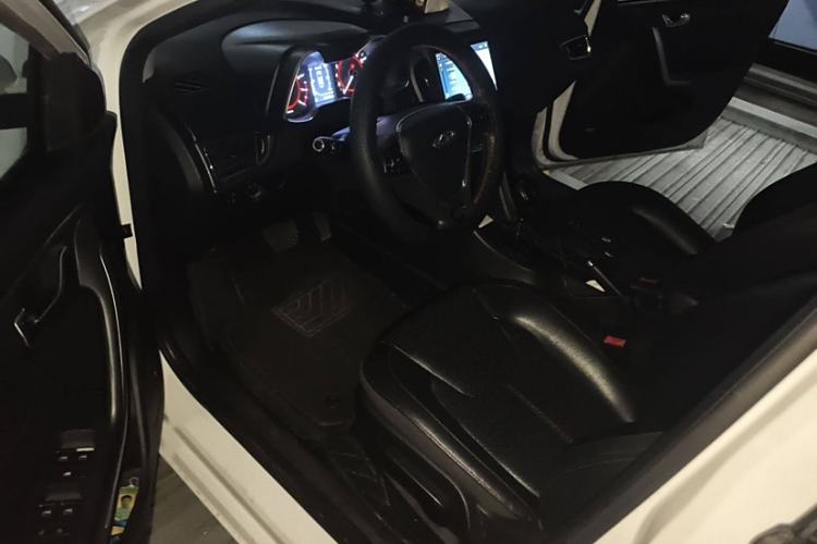 Used Chery Arrizo 5 2016 1.5L CVT Trendsetting Edition
