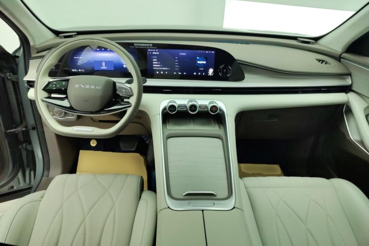 Used EXEED Stellar C-DM 2024 1.5T Long-Range Pro
