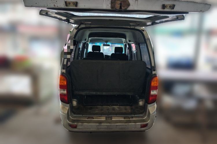 Used Dongfeng Xiaokang K17 2009 1.0L Base Version AF10-06 Trunk