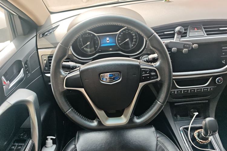 Used Geely Auto Emgrand 2017 Sedan Million Edition 1.5L Manual - Upward Version