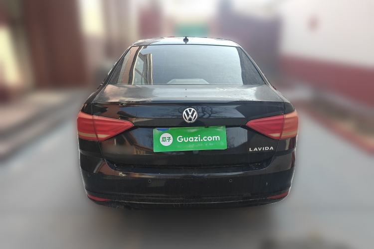 Used Volkswagen Lavida 2017 1.6L Automatic Comfort Edition