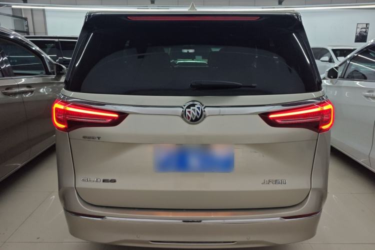 Used Buick GL8 2022 ES Land Cruiser 653T Luxury Model
