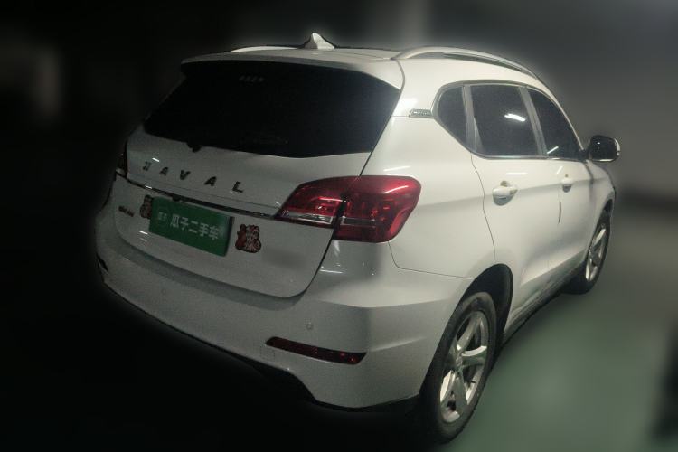 Used Haval H2 2018 1.5T Dual-Clutch Two-Wheel Drive Fashion Model China VI Standard
