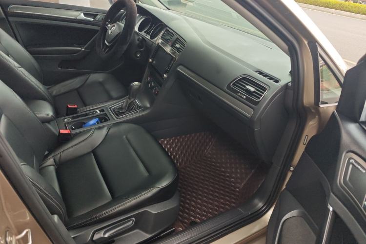 Used Volkswagen Golf 2016 1.6L Automatic Comfort Model