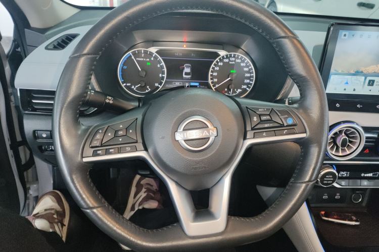 Used Nissan Sylphy 2023 Super Hybrid Electric Drive Ultra-Luxury Model