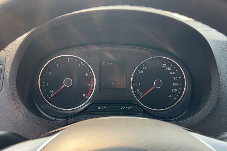 Used Volkswagen Polo 2016 1.6L Automatic Comfort Model
