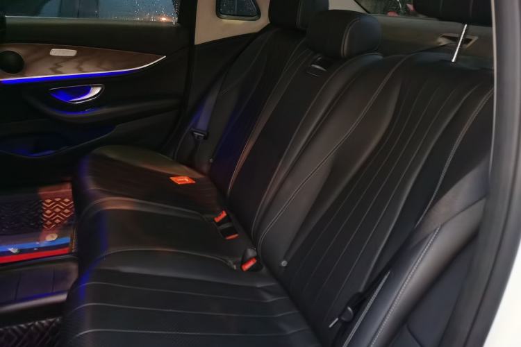 Used Mercedes-Benz E-Class 2016 E 200 L
