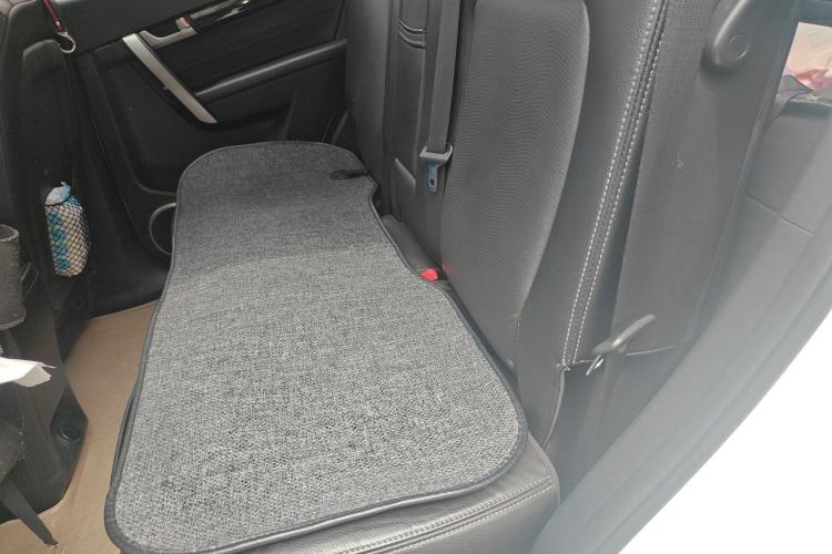 Used Chevrolet Captiva 2015 2.4L Two-Wheel Drive Urban Version 7 Seats