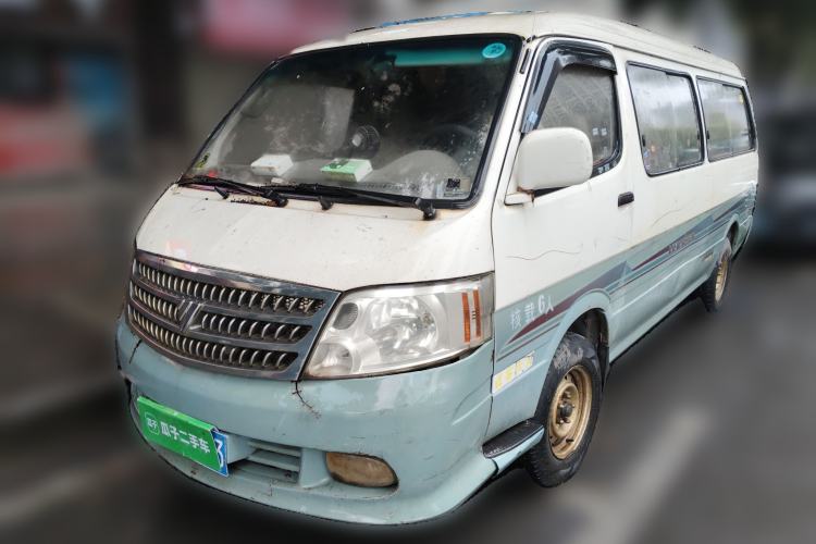 Used Foton Scenic 2011 2.0T Express Classic Long-Wheelbase Version 4D20