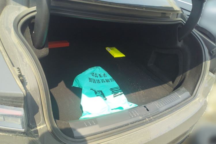 Used Lincoln Z 2024 2.0T Two-Wheel Drive Luxury Hybrid Version Trunk