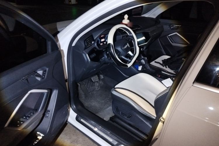 Used Audi Q3 2020 35 TFSI Fashion Dynamic Model