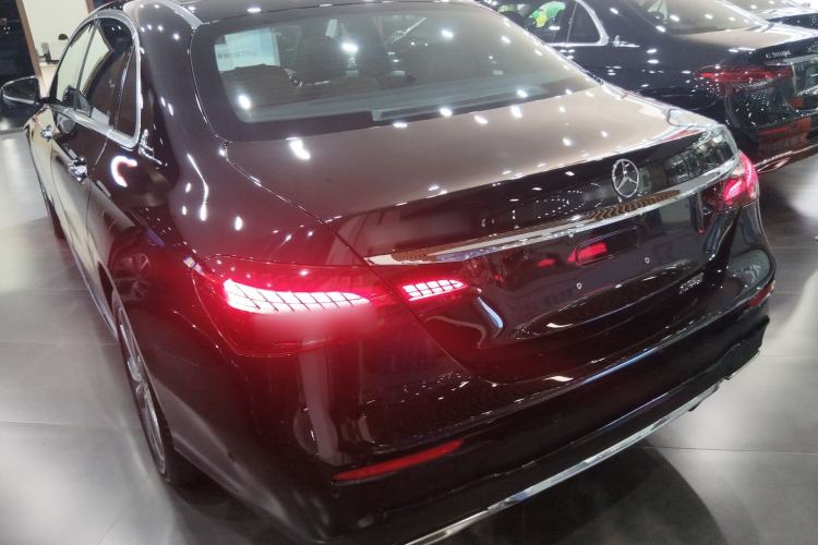 Used Mercedes-Benz E-Class 2023 Restyled E 300 L Sporty and Stylish Edition
