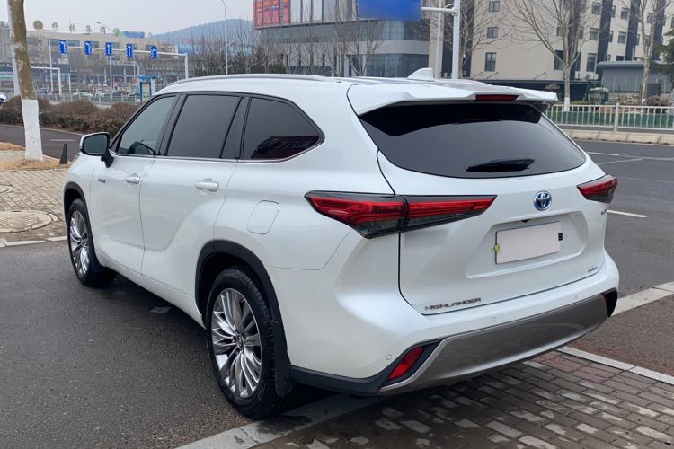 Used Toyota Highlander 2022 Dual-Engine 2.5L Four-Wheel Drive Prestige Version 7 Seats