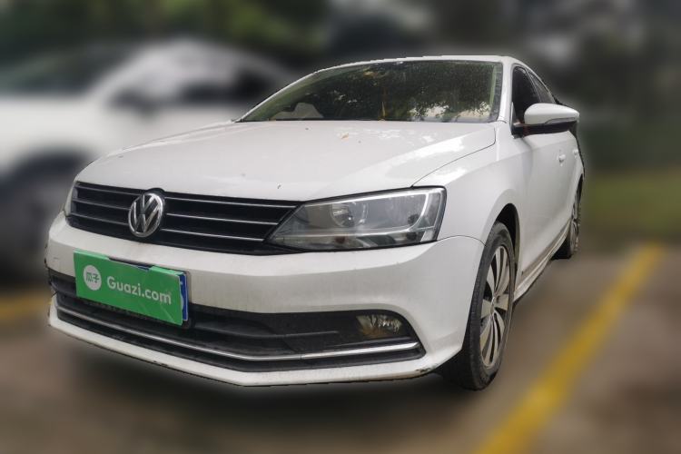 Used Volkswagen Sagitar 2017 230TSI Automatic Comfort Version