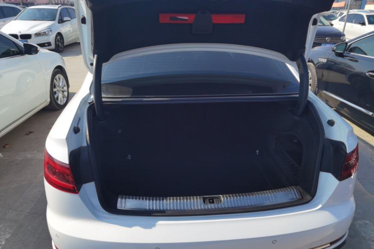 Used Audi A4L 2019 40 TFSI Ambition China VI