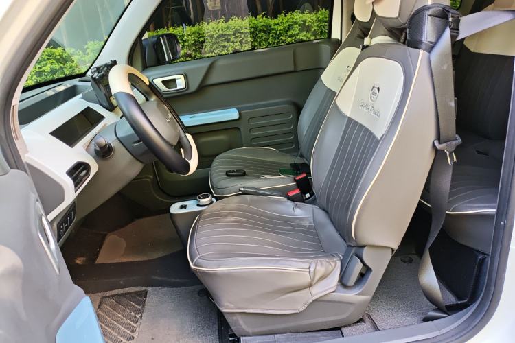 Used Geely Galaxy Panda 2023 Panda Mini 120km Asian Games Edition
