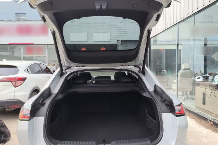 Used Baojun Enjoy 2025 All-Electric 600km Luxury Edition
