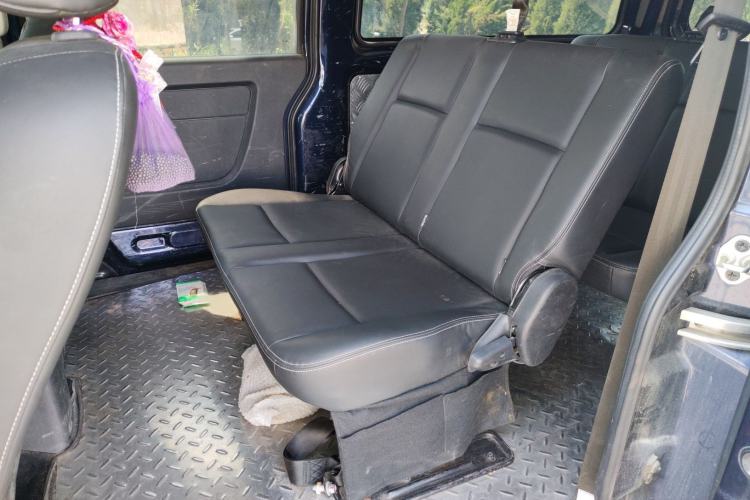 Used Jinbei Gold Hiace 2021 2.0L Passenger Van Travel Lion 6-Seater
