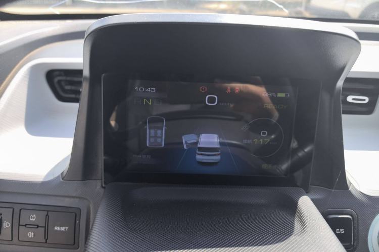 Used Wuling Hongguang MINIEV 2021 Macaron Premium Model – Lithium Iron Phosphate