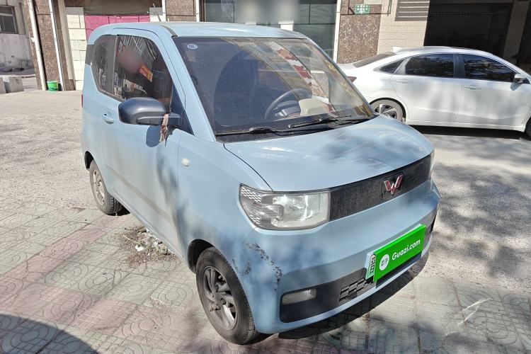 Used Wuling Hongguang MINIEV 2020 Freedom Version Lithium Iron Phosphate Front Right 45 Deg