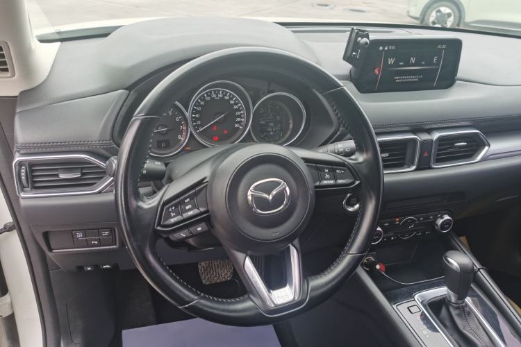 Used Mazda CX-5 2017 2.0L Automatic 2WD ZhiShang Trim China V Standard